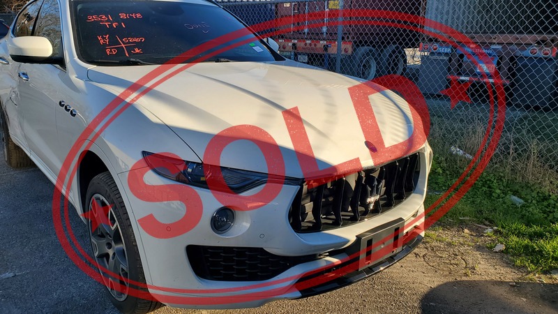 2017 maserati levante 95 001 biala 10