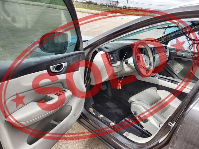 2022 volvo xc60 b6 zabrac czesci 15