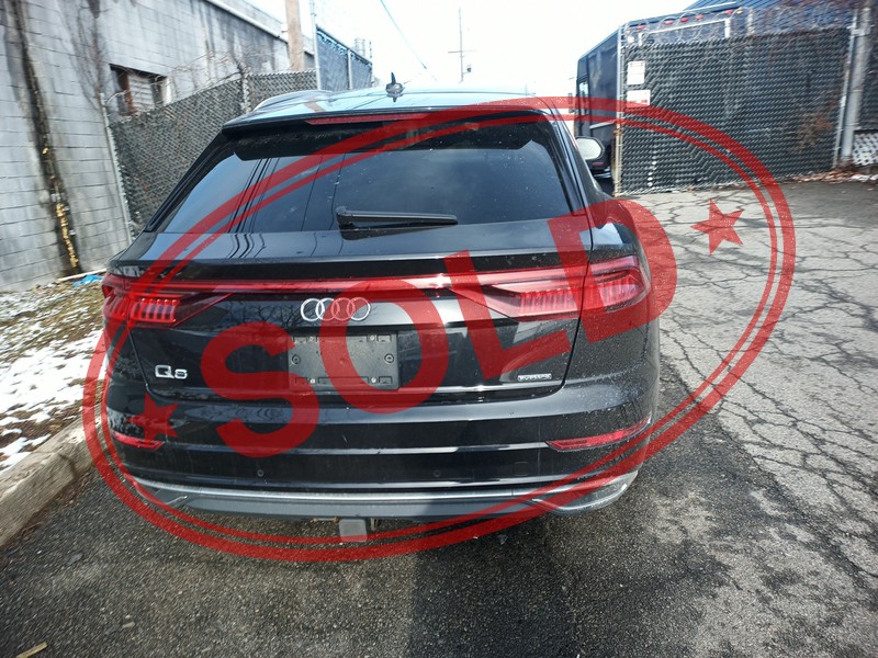 2019 audi q8 5
