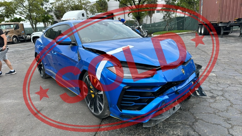 2020 lamborghini urus 15