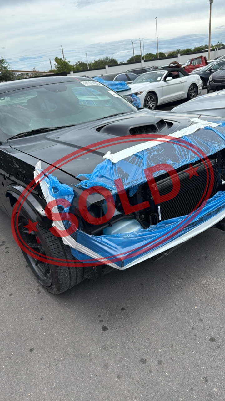 2023 dodge challenger 2