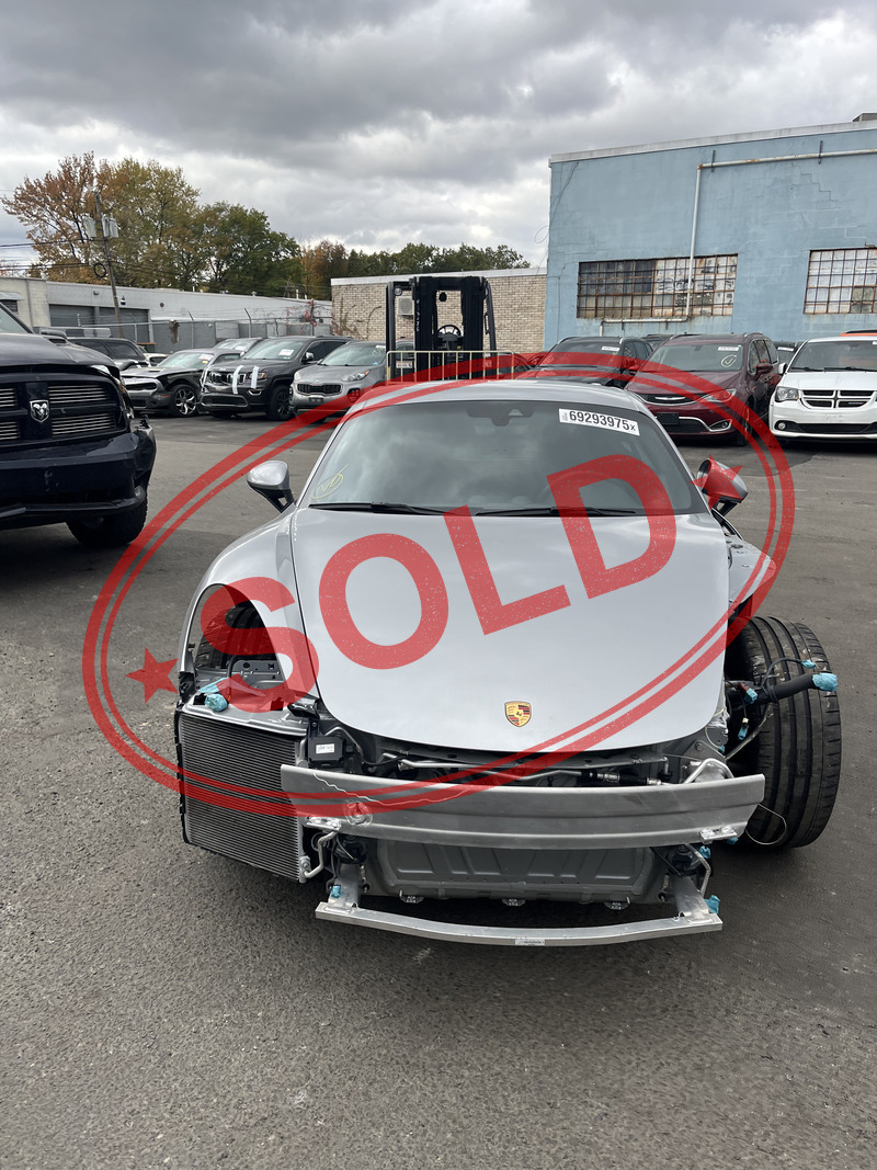 2018 porsche cayman 1