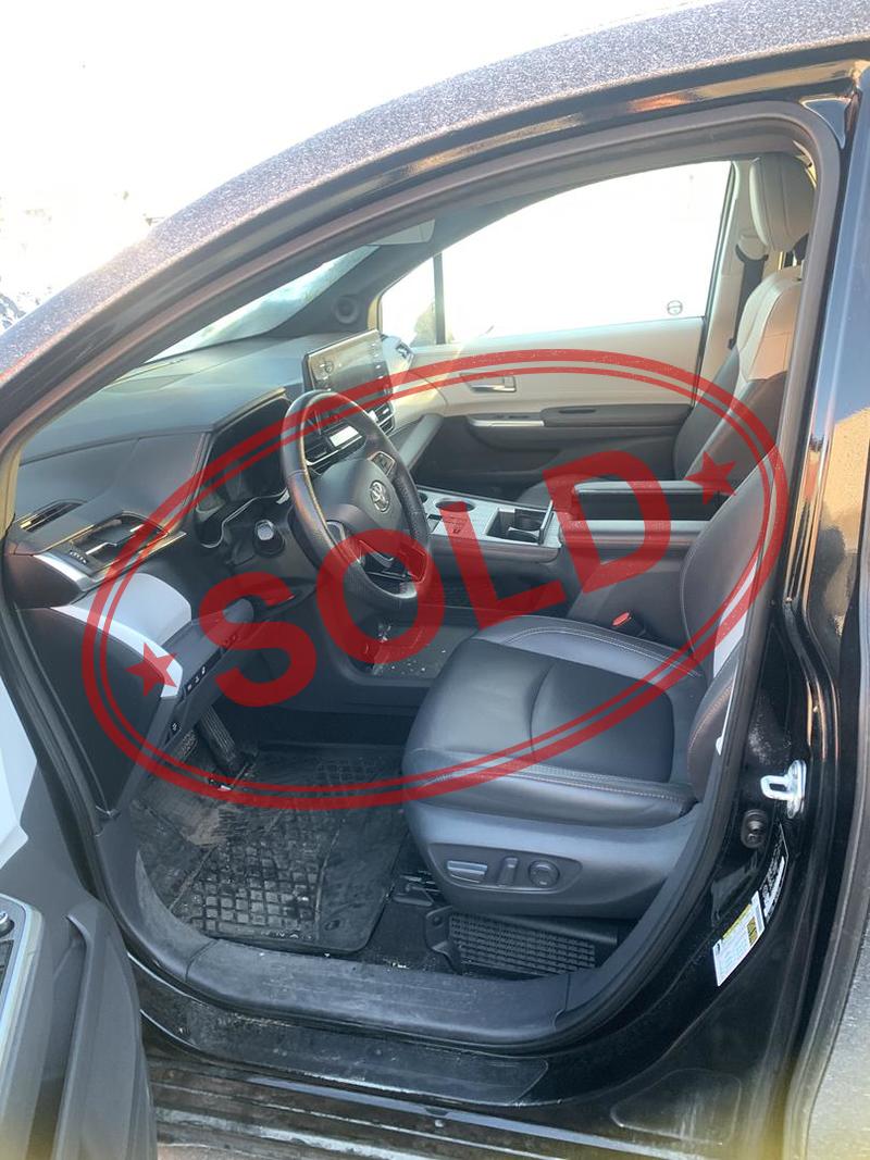 2021 toyota sienna 56