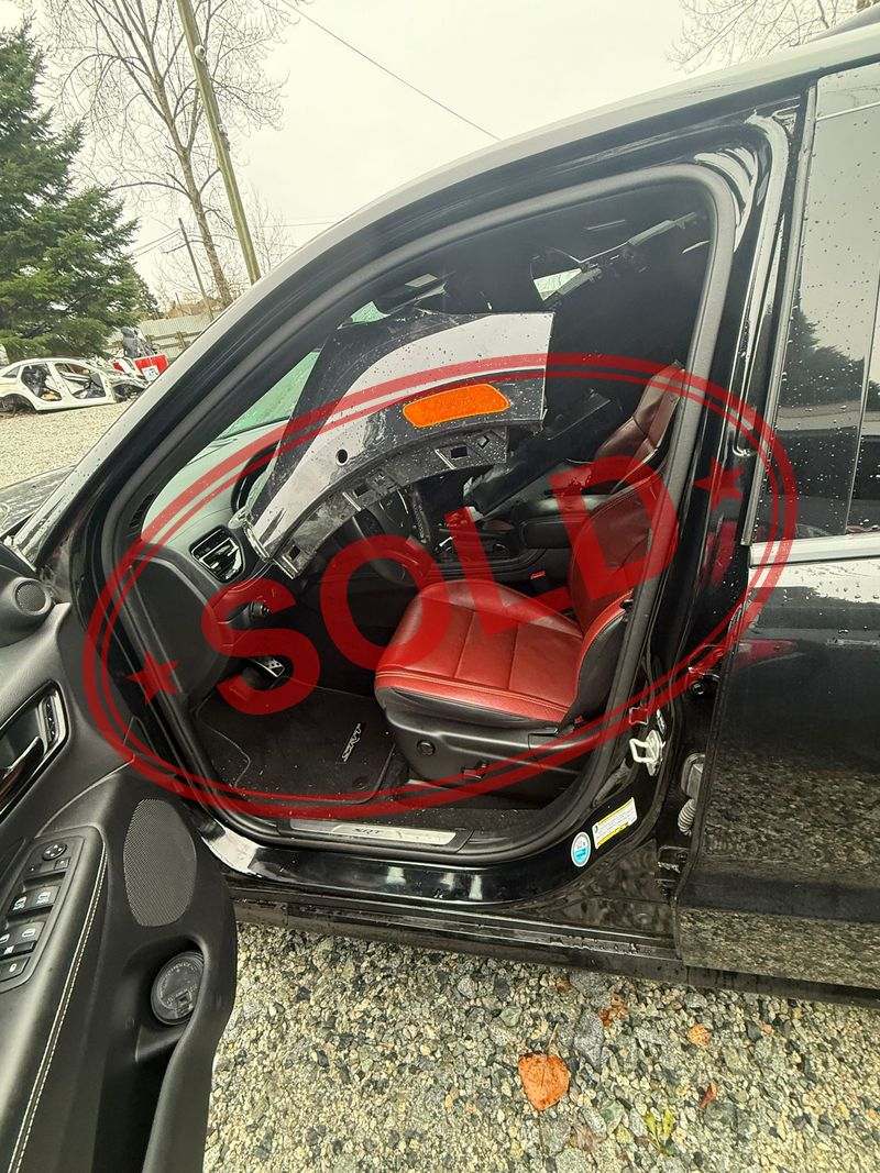 2023 dodge durango zabrac czesci 10