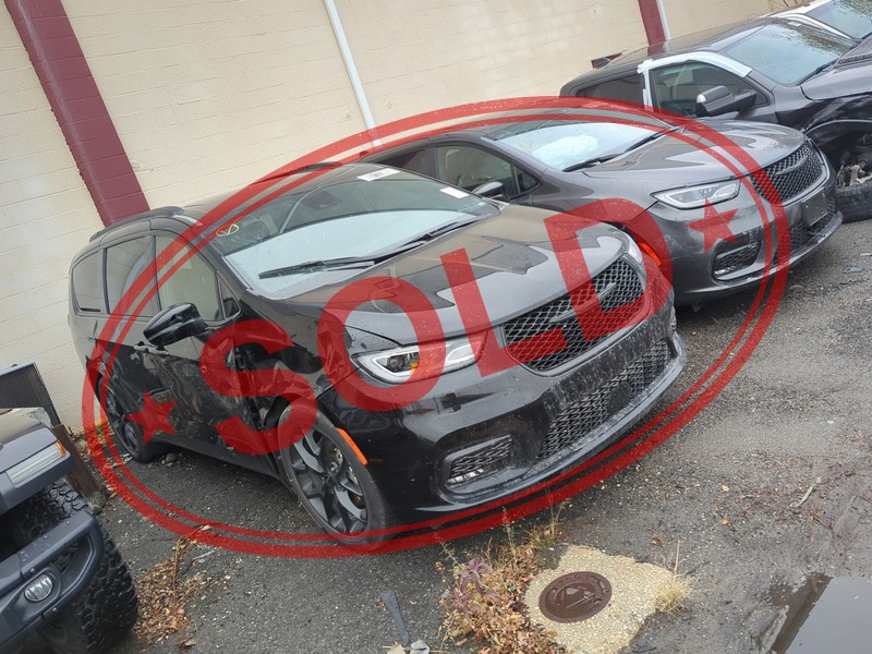 2025 chrysler pacifica limited 11