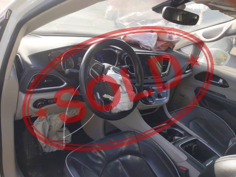 2022 chrysler pacifica 27