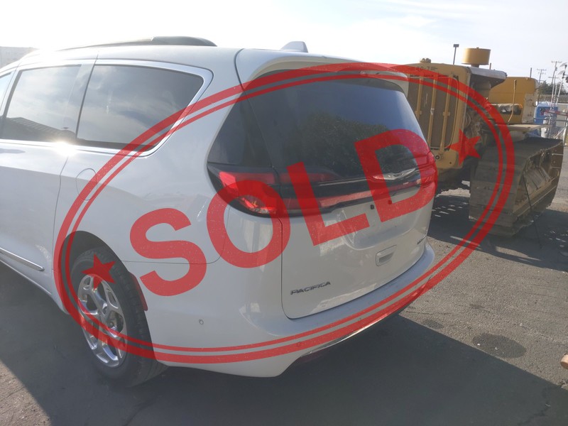 2022 chrysler pacifica 35