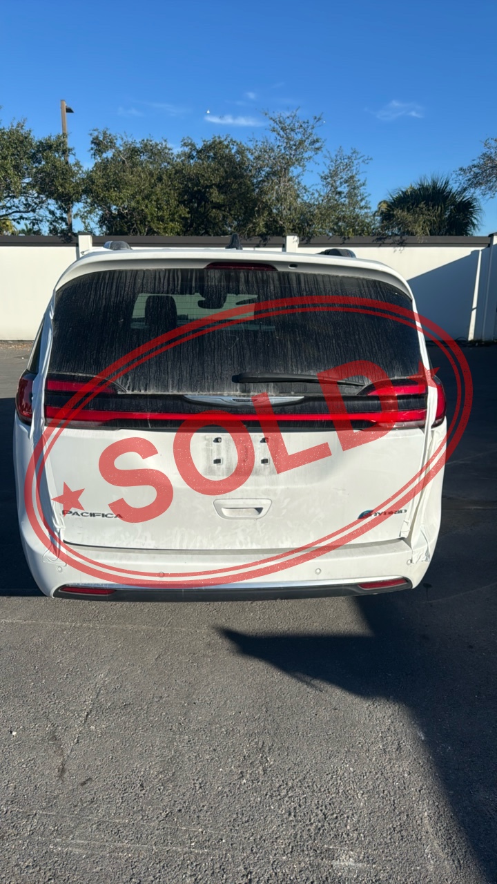 2023 chrysler pacifica zabrac czesci 3