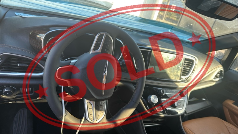 2023 chrysler pacifica zabrac czesci 13