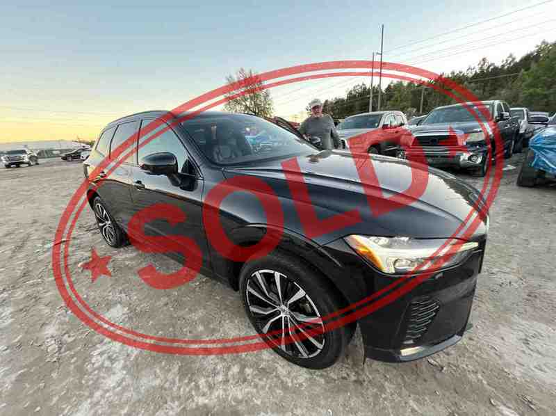 2023 volvo xc60 plus 3