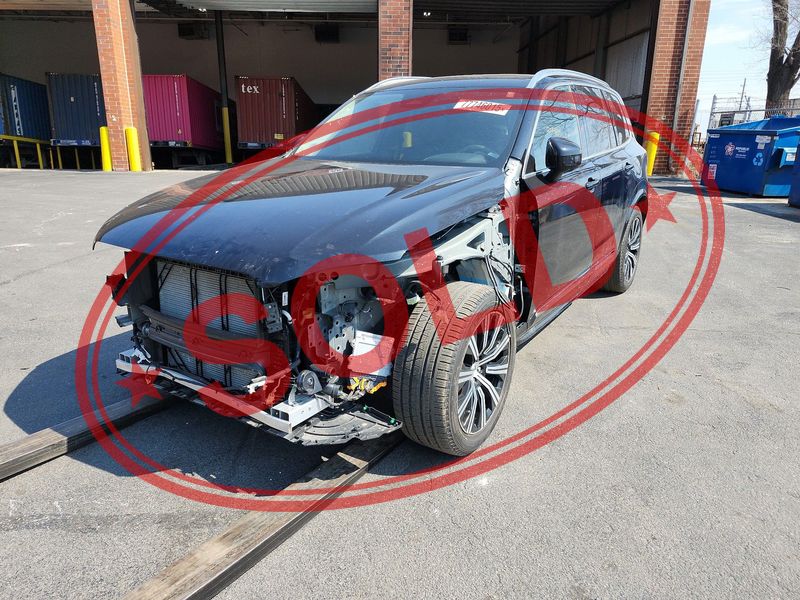 2024 volvo xc90 zabrac czesci 11