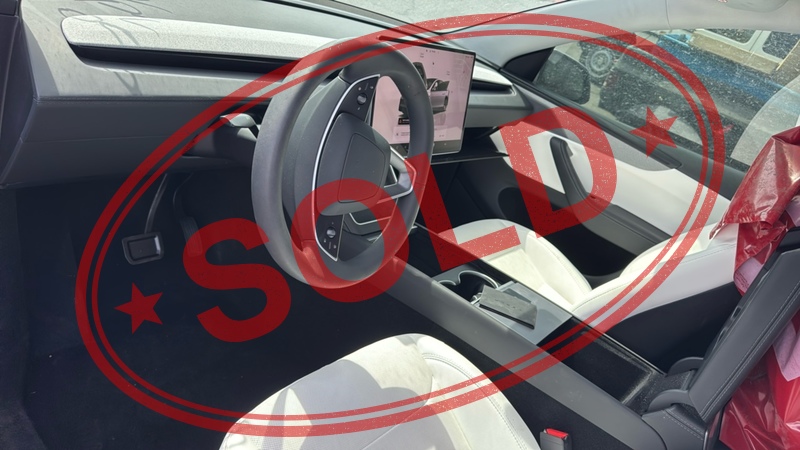 2026 tesla model y 32
