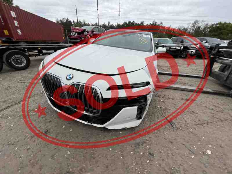 2026 bmw 740 xi 12