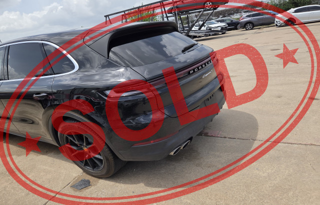2024 porsche cayenne s 36