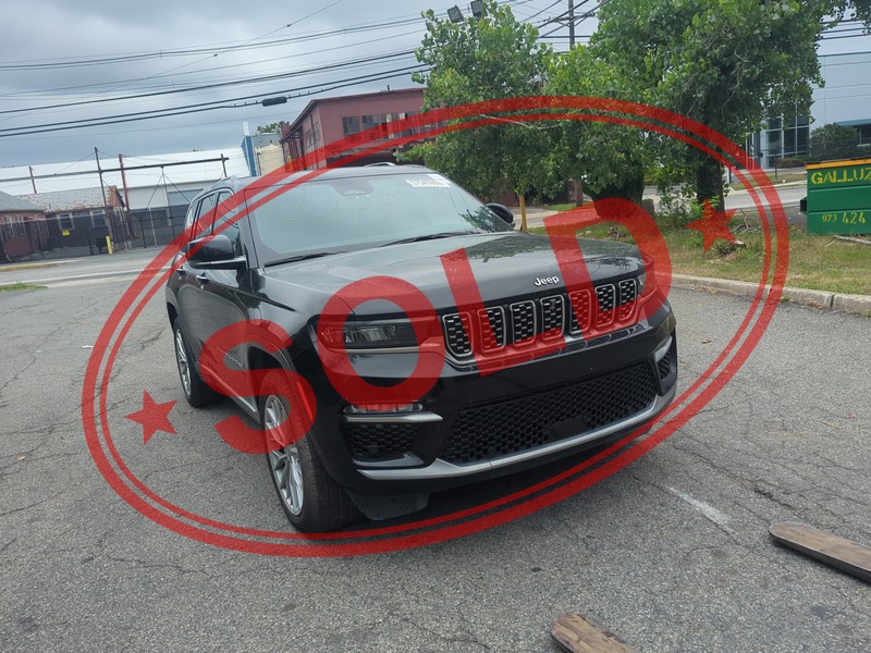 2022 jeep grand cherokee 5